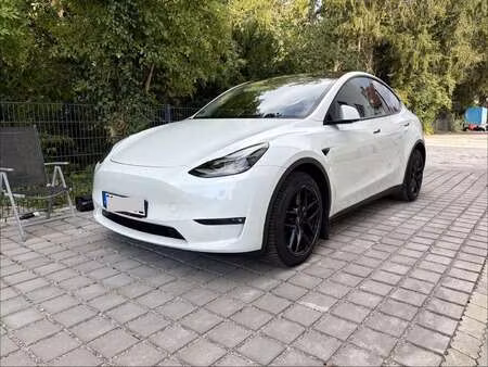Tesla Model Y Grande Autonomie 4x4