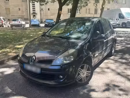 Renault Clio 1.5 dCi 105 Initiale Paris