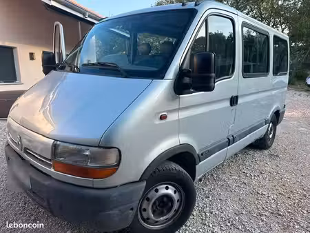 Renault Master 2.5 dCi 115