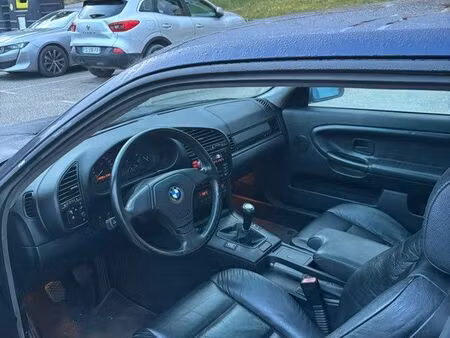 BMW Série 3 323i 2.5 170