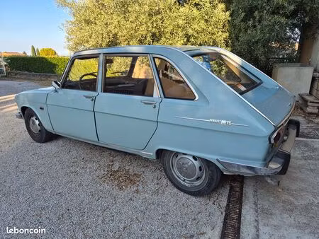 Renault R16 