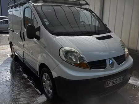 Renault Trafic 2.5 dCi 150