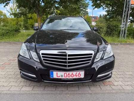 Mercedes-Benz Classe E E 220 2.1 CDI 170