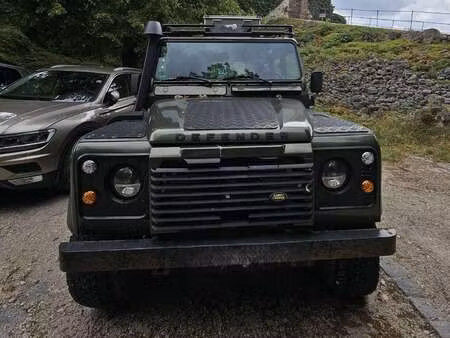 Land Rover Defender TD5 2.5 122