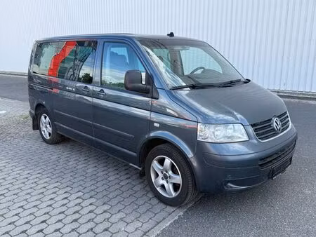 Volkswagen Transporter T5 2.5 TDI 131