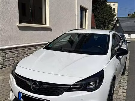 Opel Astra 1.2 145 Edition