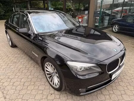BMW Série 7 740i 3.0 326