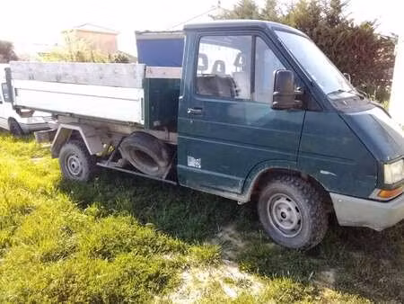 Renault Trafic 2.5 76 4x4