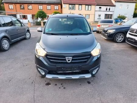 Dacia Lodgy Stepway 1.2 115