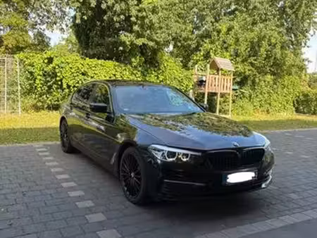 BMW Série 5 530e 2.0 252