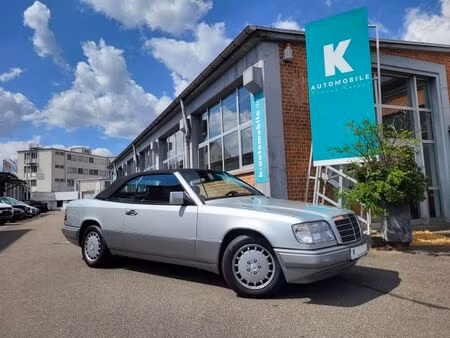 Mercedes-Benz Classe E E 320
