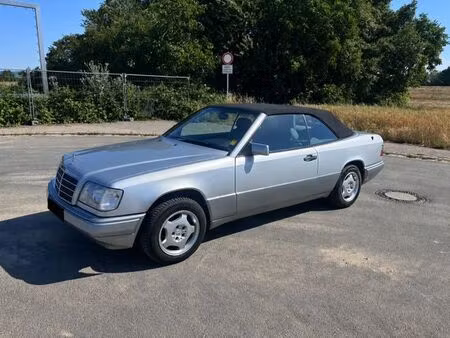 Mercedes-Benz Classe E E 200 136 Elegance
