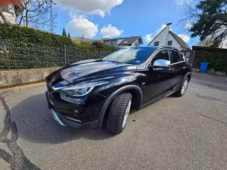 Infiniti QX30 2.2 170 Premium 4x4