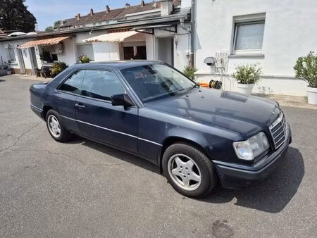 Mercedes-Benz Classe E E 200 136 Elegance