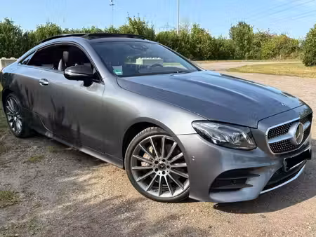 Mercedes-Benz Classe E E 350 E V6 3.0 258 AMG Line 4Matic