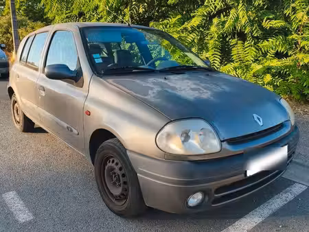 Renault Clio 1.2 58