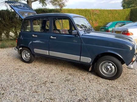 Renault R4 4L