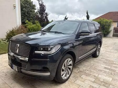 Lincoln Navigator Reserve
