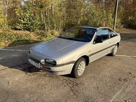 Nissan 100 NX 1.6 102 SLX