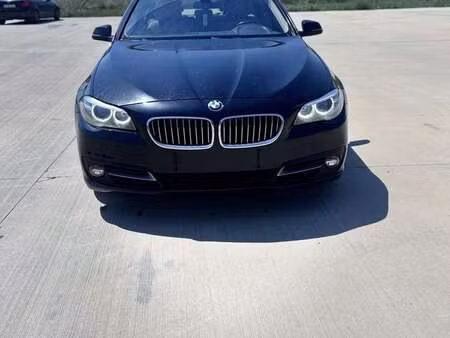 BMW Série 5 530d 3.0 258