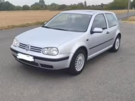 Volkswagen Golf 2.0 TDI 116 Confortline 4Motion
