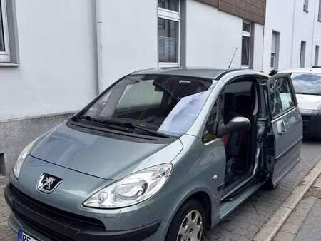 Peugeot 1007 1.4 90 Premium
