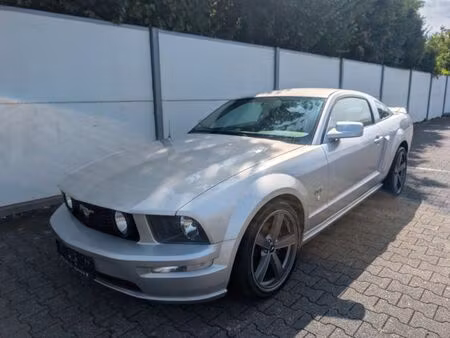 Ford Mustang GT V8 4.6