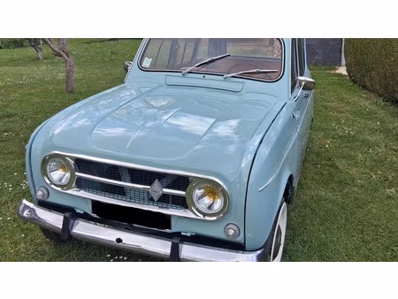Renault R4 4L
