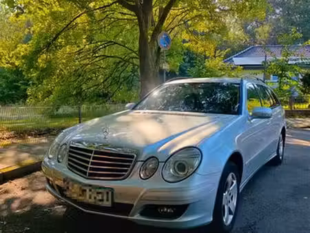 Mercedes-Benz Classe E E 200