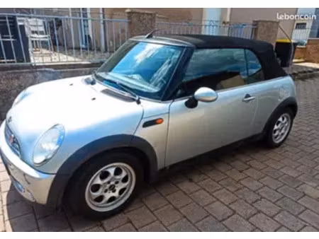 Mini Cabrio Cooper 1.6 115