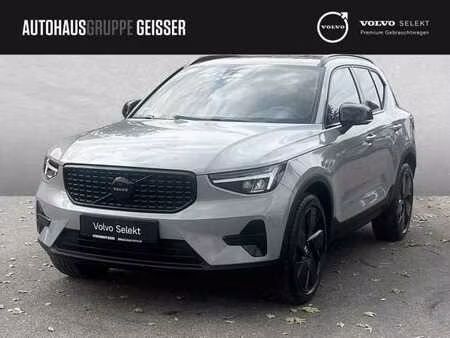 Volvo XC40 B3 2.0 163 Black Edition