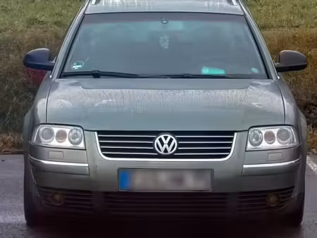 Volkswagen Passat V6 2.5 TDI 150 Carat 4Motion