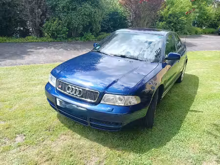 Audi A4 S4 V6 2.7 T 265 quattro