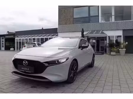 Mazda Mazda3 Nagisa