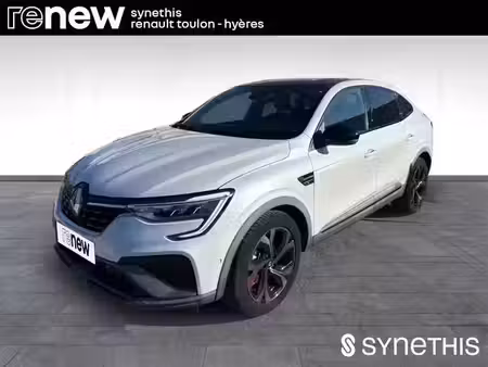 Renault Arkana E-Tech 1.6 145 RS Line