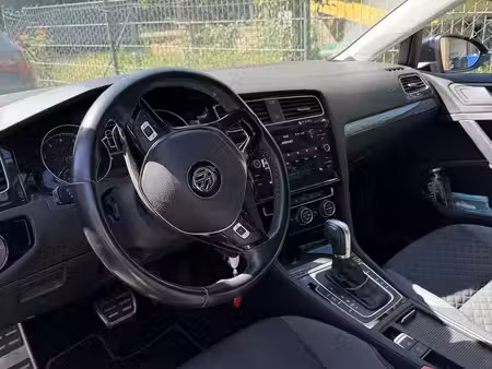 Volkswagen Golf 1.0 TSI 85 Trendline