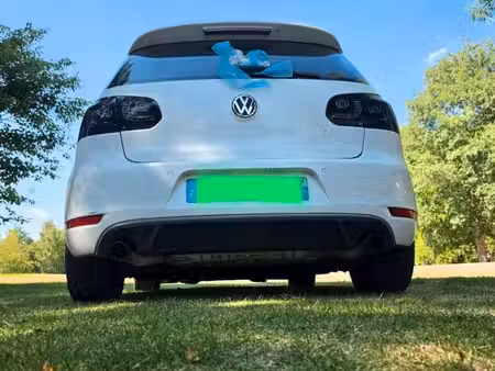Volkswagen Golf GTI 2.0 TSI 210