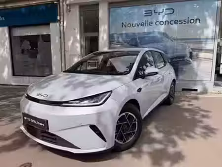 BYD Dolphin 