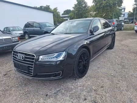 Audi A8 V6 3.0 TDI 262 quattro