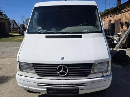 Mercedes-Benz Sprinter 2.9 122