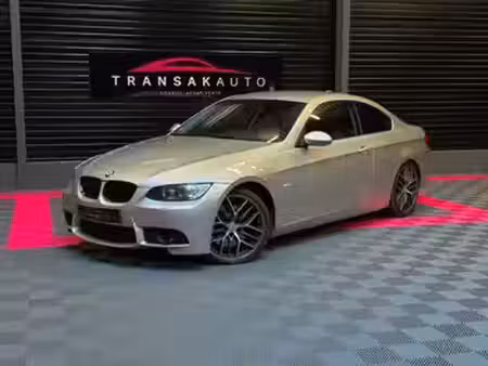 BMW Série 3 335i 3.0 306
