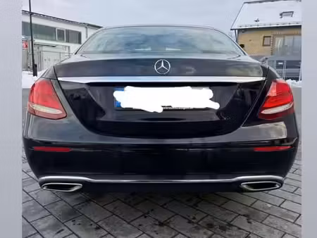 Mercedes-Benz Classe E E 200 2.0 184 Exclusive Edition 4Matic