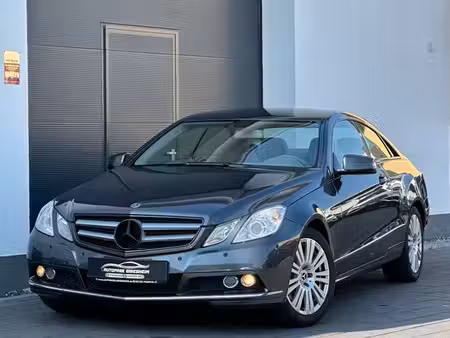 Mercedes-Benz Classe E E 200 Elegance