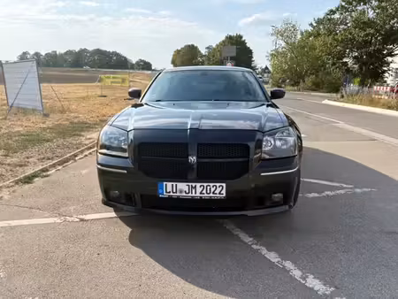 Dodge Magnum 