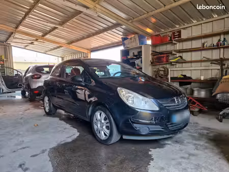 Opel Corsa 1.2 80