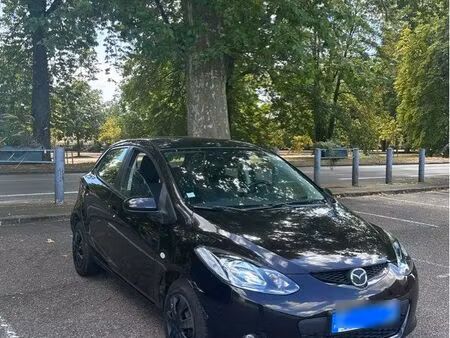 Mazda Mazda2