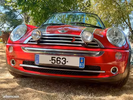 Mini Cabrio Cooper 1.6 90