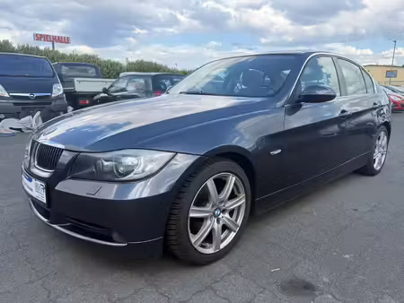 BMW Série 3 325i 2.5 218
