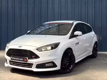 Ford Focus ST 2.0 250