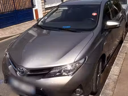 Toyota Auris 1.8 99
